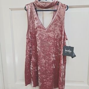 By & By pink velvet top size S